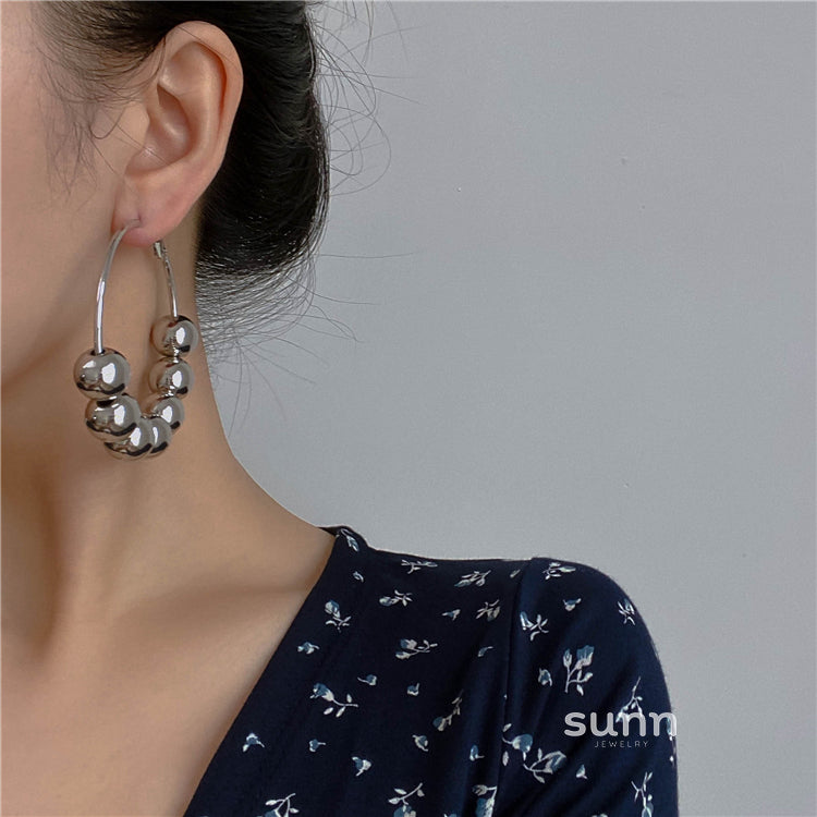 Kimber Sculptural Hoop Earrings [L204250D]