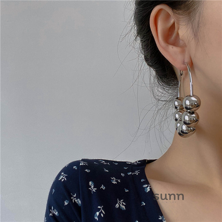 Kimber Sculptural Hoop Earrings [AKGDAEOJ]