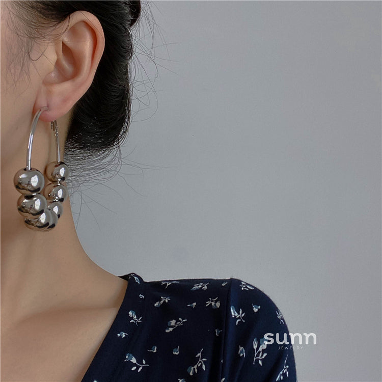 Kimber Sculptural Hoop Earrings [JXU43JV5]