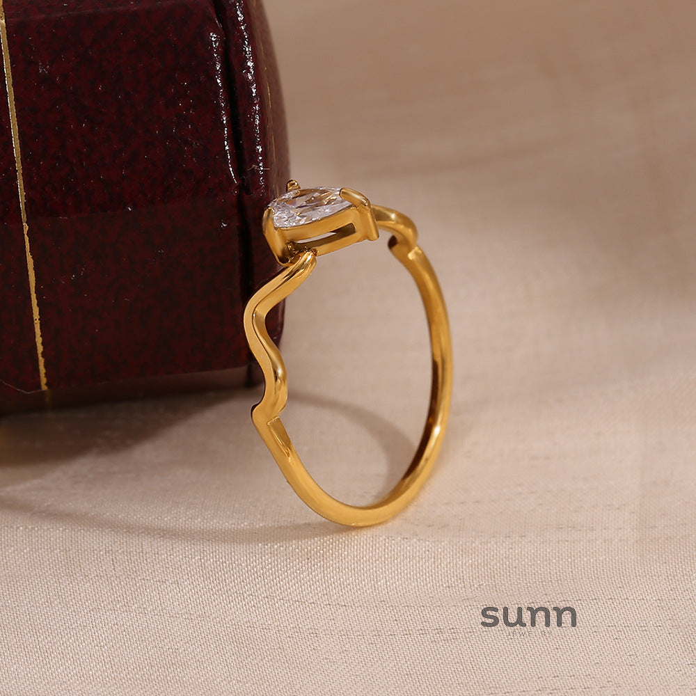 Kimora Snake Drop Diamond Ring [22UJ3VYK]