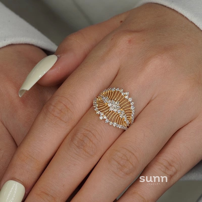 Kinsley Baroque Zircon Open Ring [ONLMA26E]