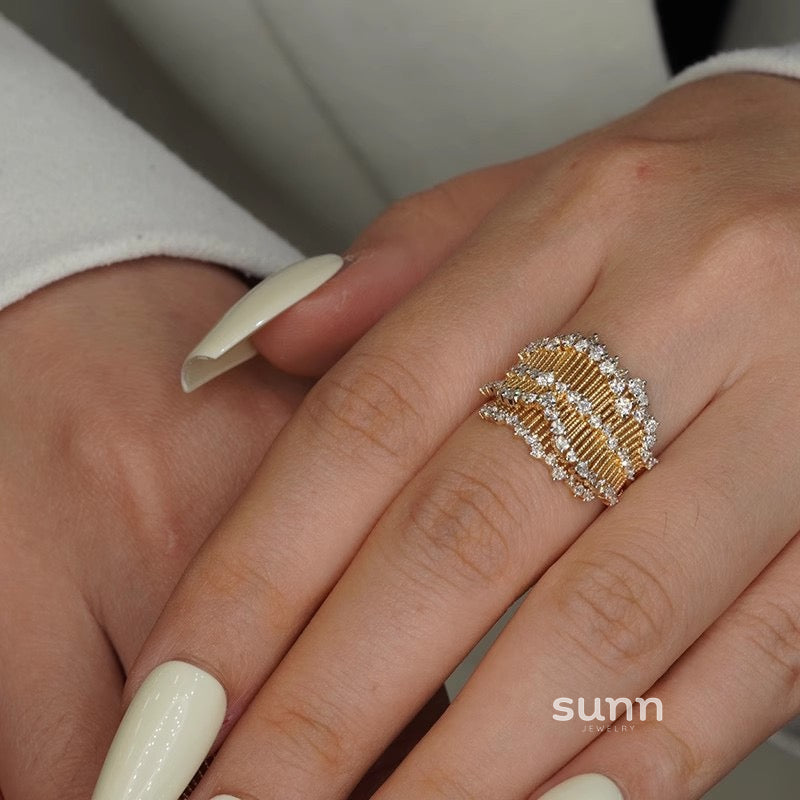 Kinsley Baroque Zircon Open Ring [2KTOFOQZ]
