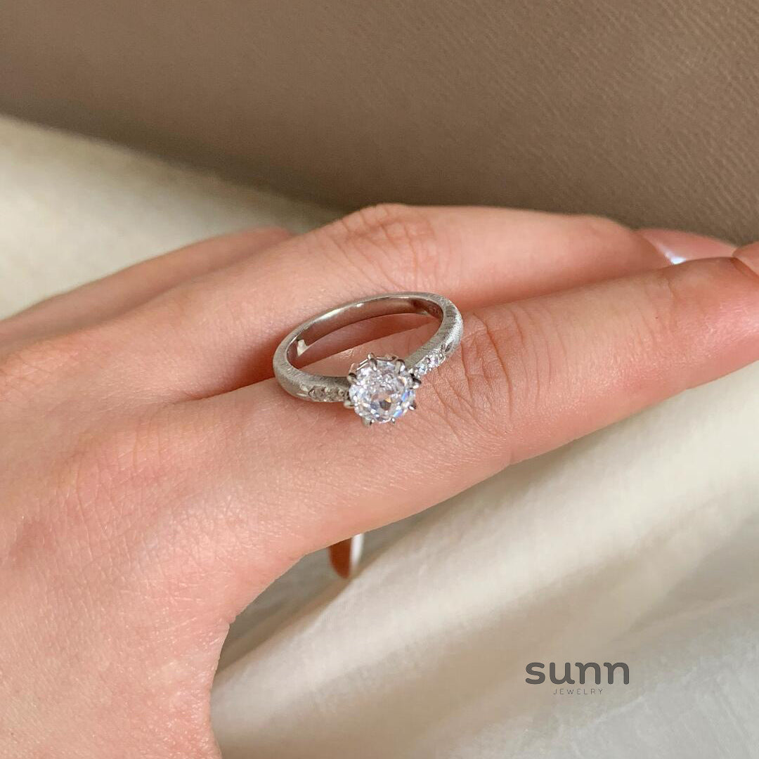 Kinslie Octagonal Rose Ring [RLJRIMBW]