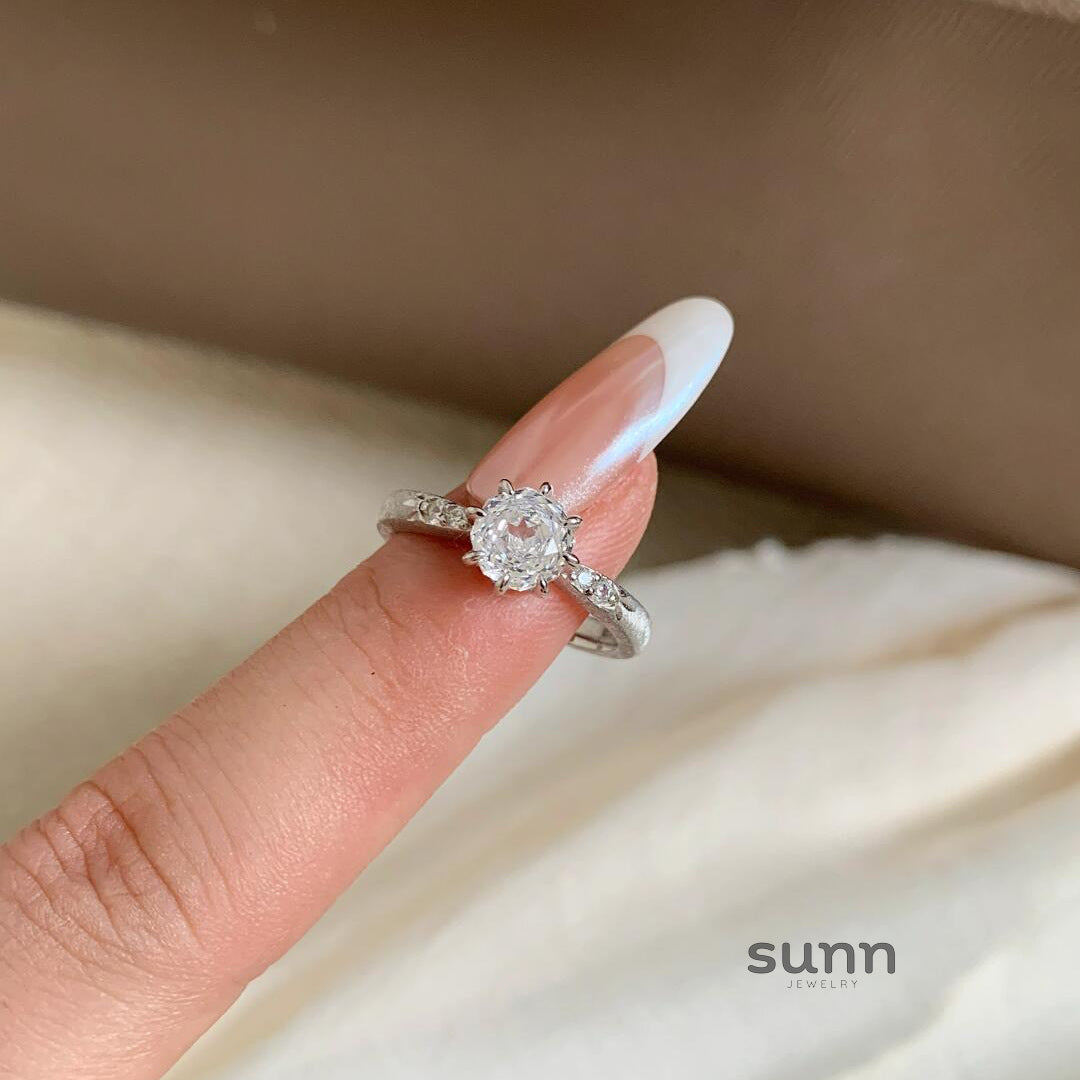 Kinslie Octagonal Rose Ring [48Y7KM3I]