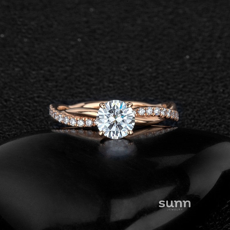 Kinzleigh Two-Tone Princess Ring [RKSQDY64]