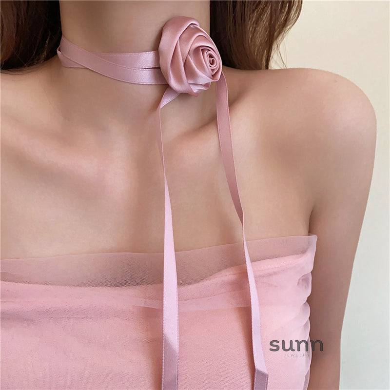 Kinzley Satin Rose Necklace [46FCUQUJ]