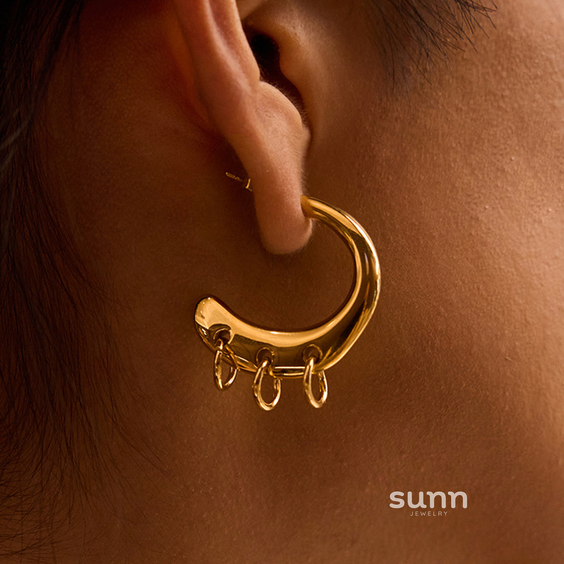 Kiran Minimalist C-Hoops [LF6NXUPT]