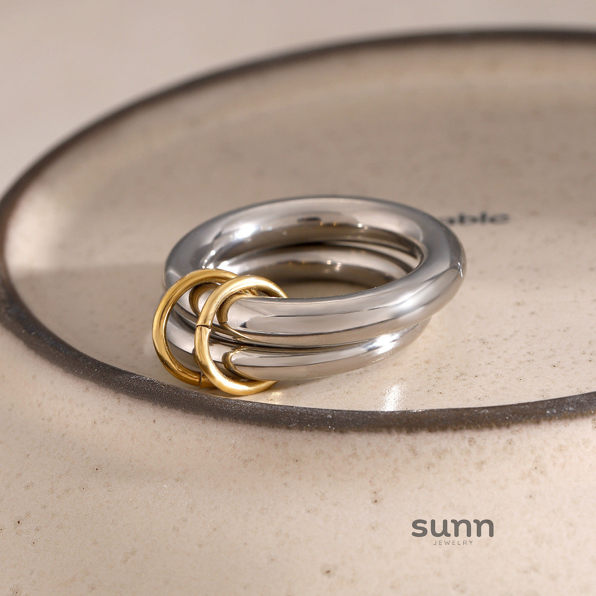 Kiran Modern Ring Duo [41U01CN5]