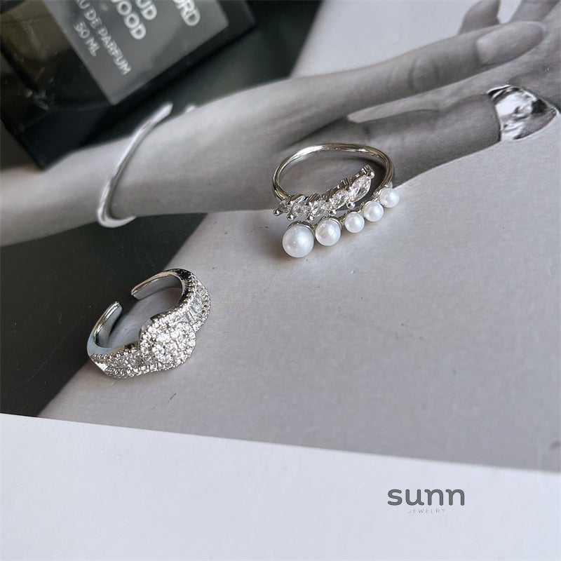 Kiyah Pearl Zircon Ring [7GI2WS90]