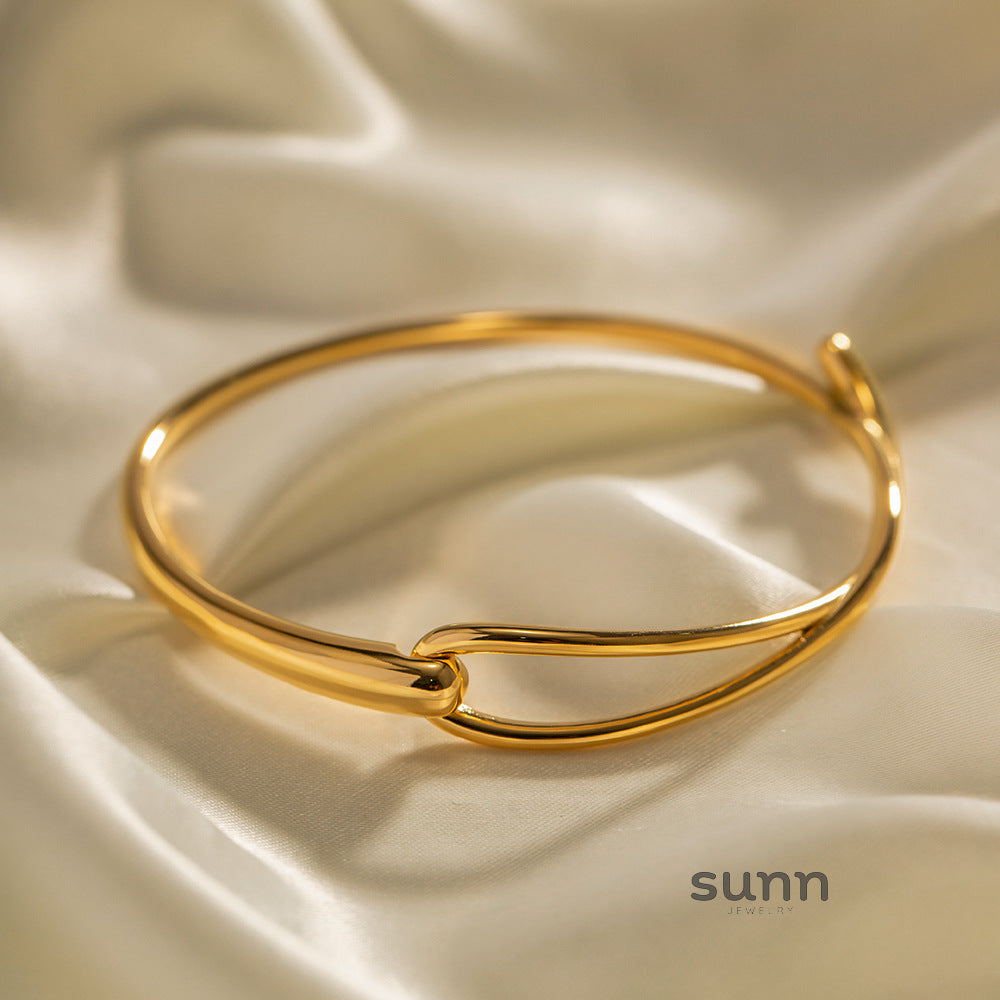 Kiyomi Minimalist Circle Bracelet [GBUVE4AO]