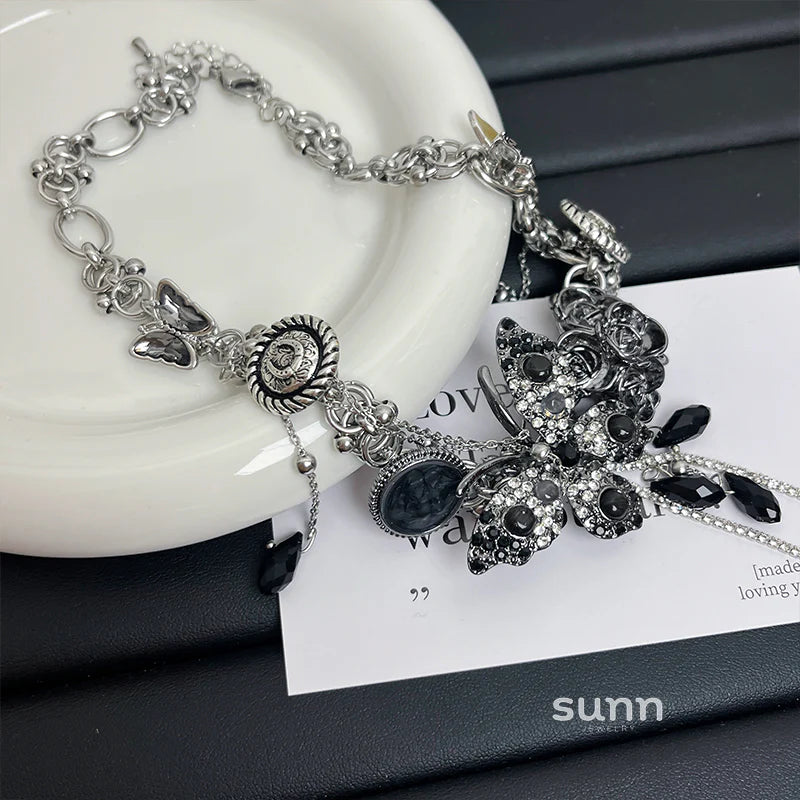 Klaudia Butterfly Crystal Choker