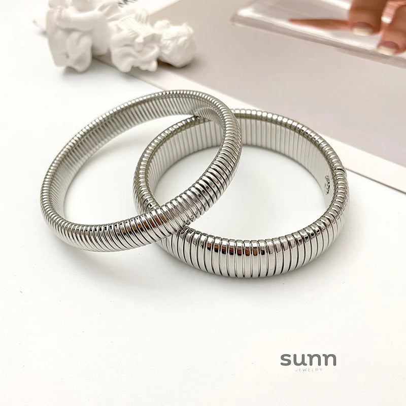 Klaudia Woven Statement Bangle