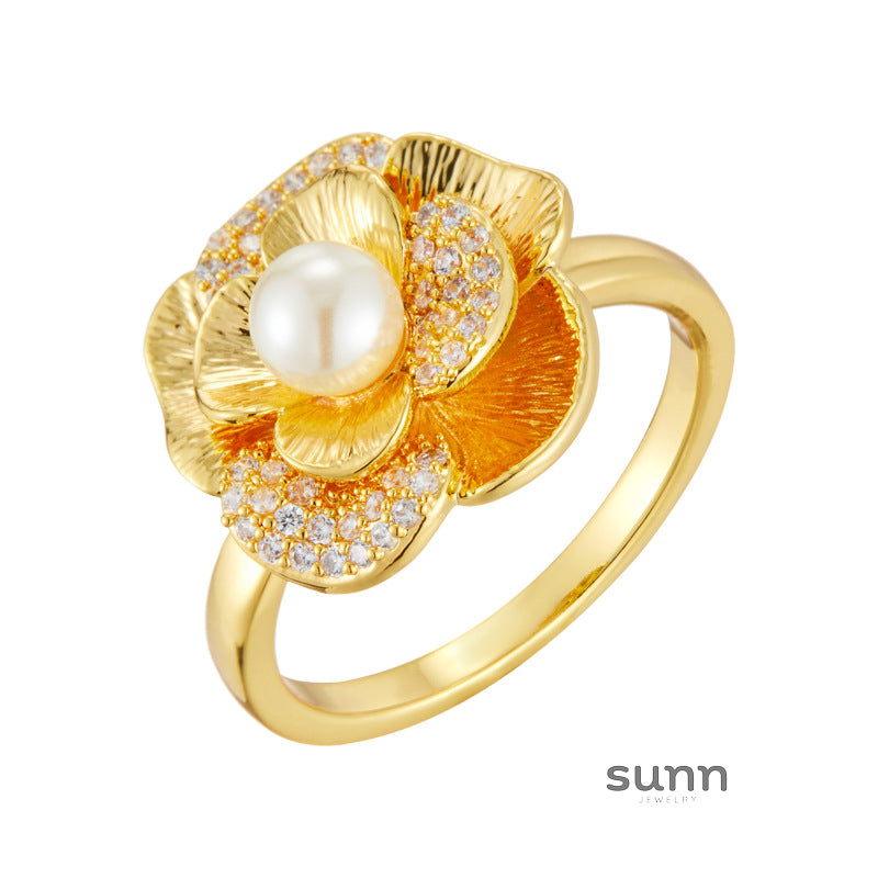 Klynn Camellia Pearl Open Ring [LNXO5COW]