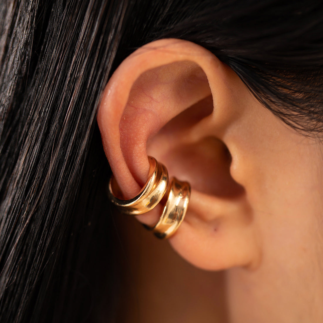 Koa Glossy Geometric Ear Clip [SSN9G5TM]