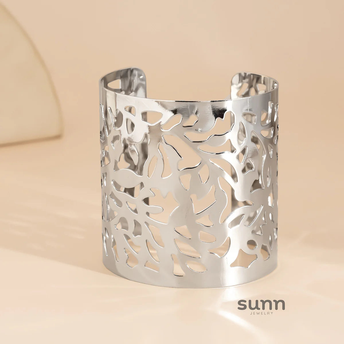 Koda Sculpted Floral Cuff