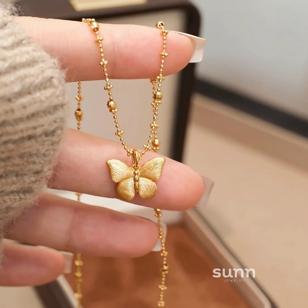 Kollyns Diamond Butterfly Pendant [KNOOH2B3]