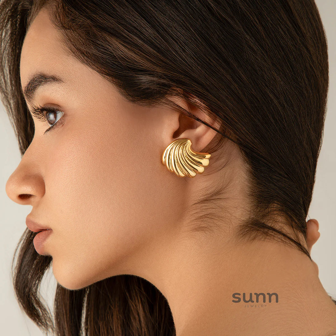 Kollyns Irregular Scallop Earrings