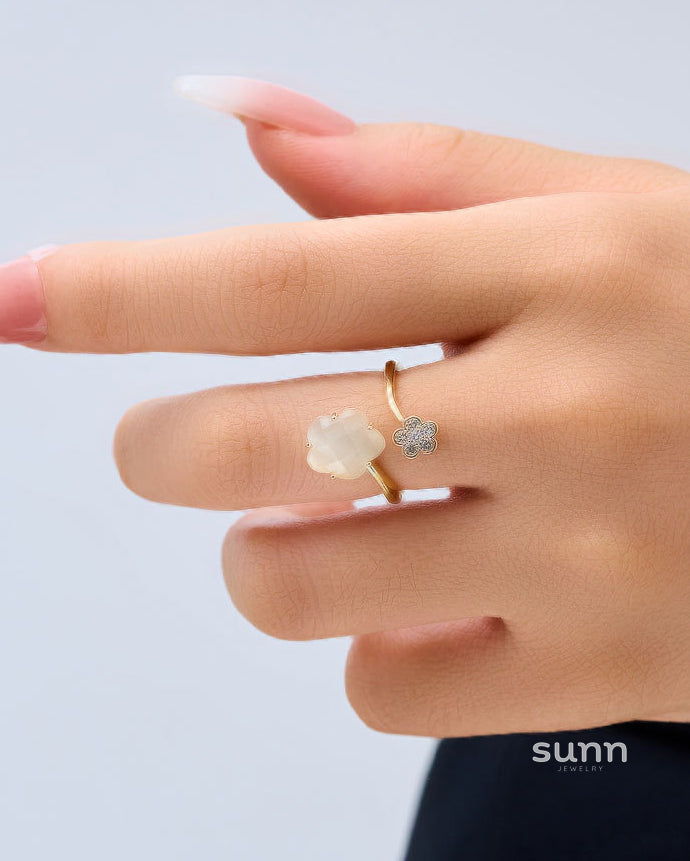 Koralynn Cat's Eye Flower Ring [F5KXM64H]