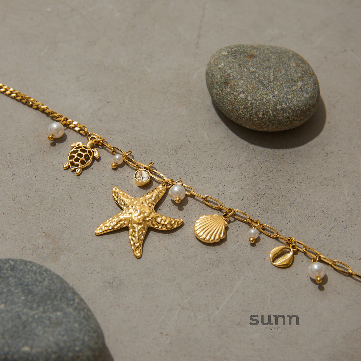 Kori Starfish Pendant Necklace [686CW6WQ]