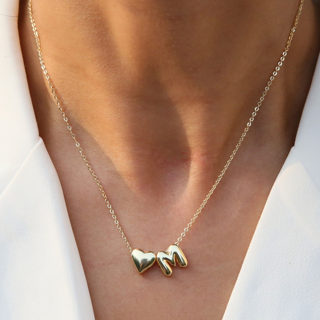 Korie Puffed Initial Necklace [9MX9HUTL]