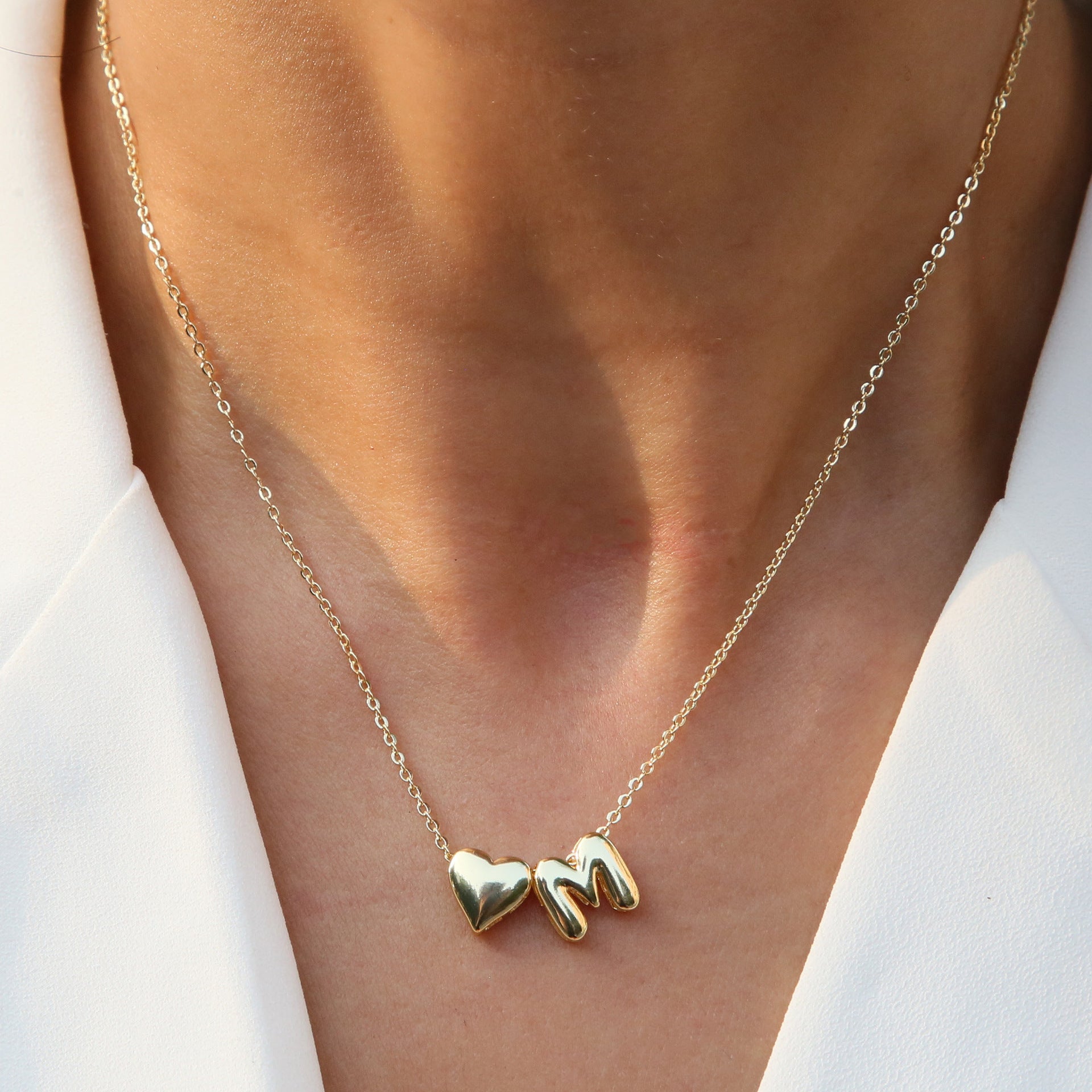 Korie Puffed Initial Necklace [9MX9HUTL]