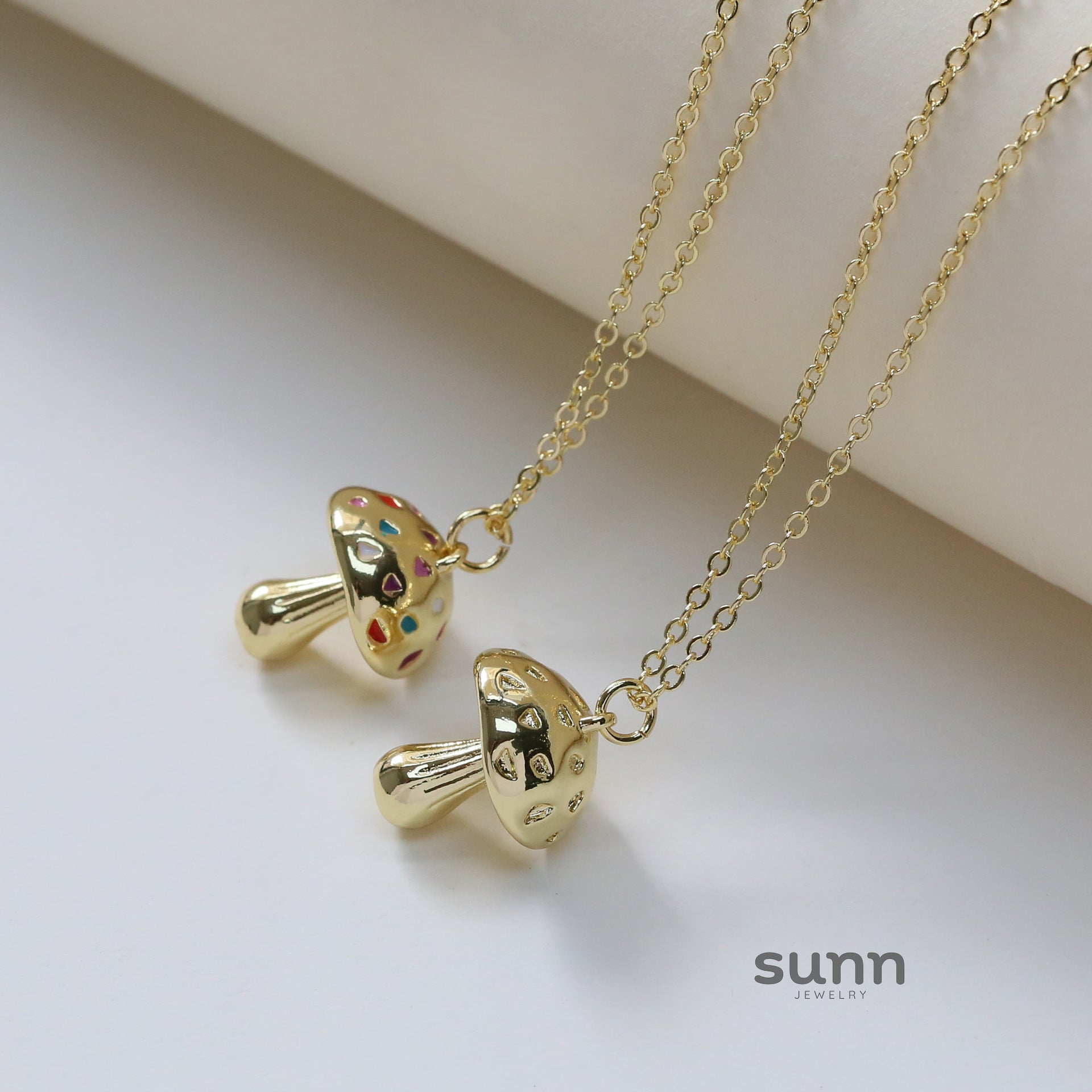 Korinne Colorful Mushroom Charm Necklace [SFXH6JQX]