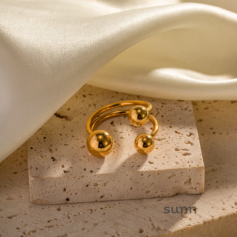 Kourtlyn Dainty Sphere Ring [9U9PB4PR]