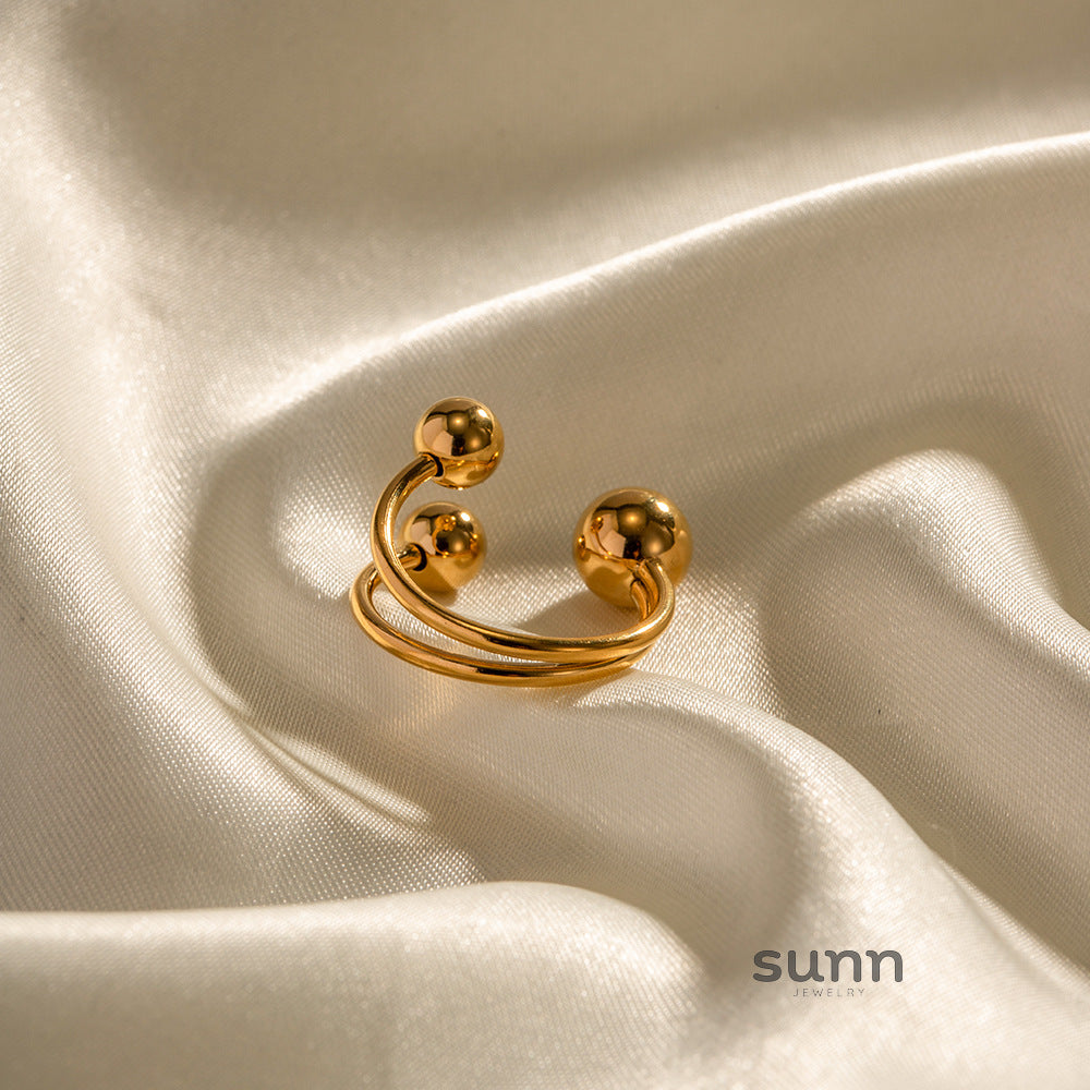 Kourtlyn Dainty Sphere Ring [Q7OPU63P]