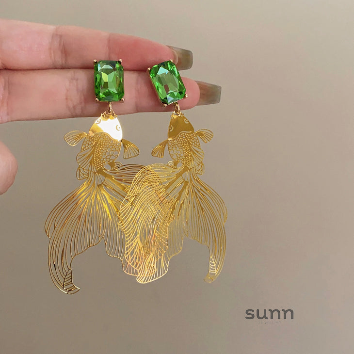Kourtlyn Exaggerated Koi Earrings [EU76OLH0]