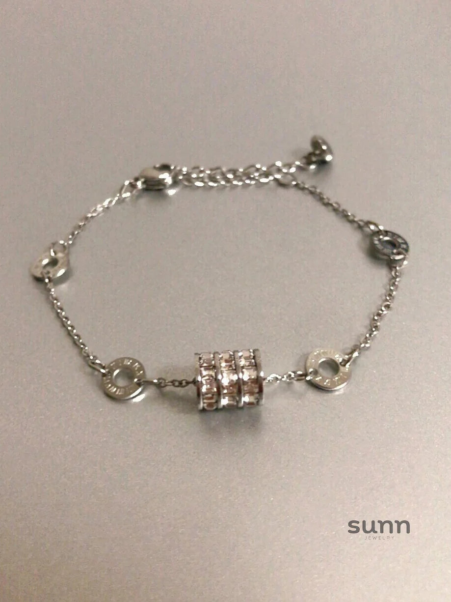 Krislyn Star Blossom Dainty Bracelet