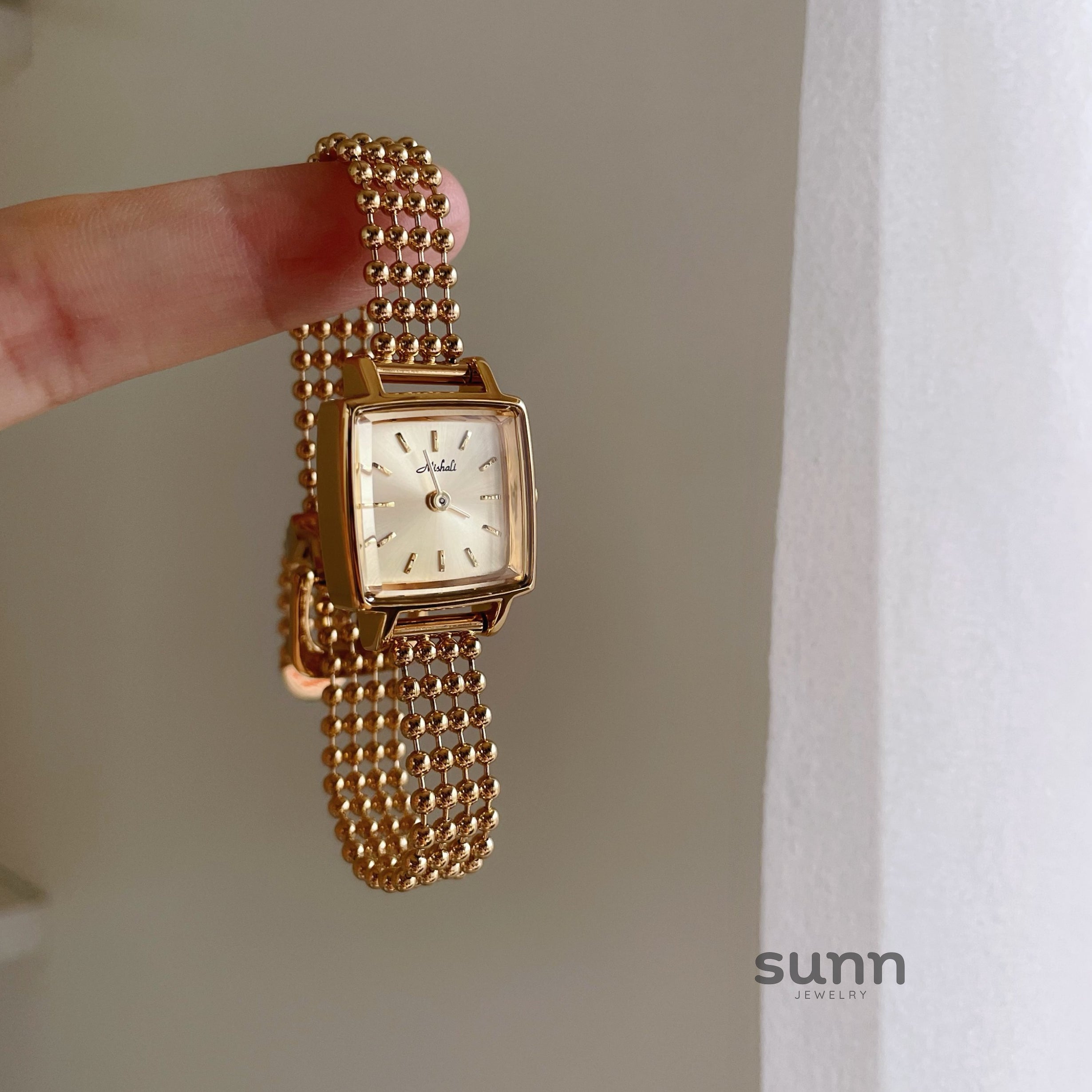 Kristel Gold Bracelet Watch [NP0D7UXY]