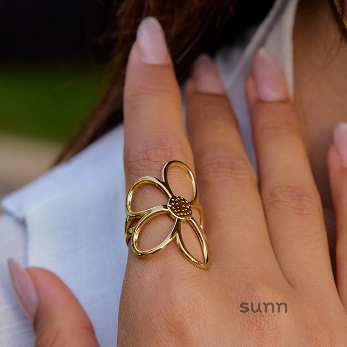Kristi Floral Pearl Ring Set [C6KCBP0Z]