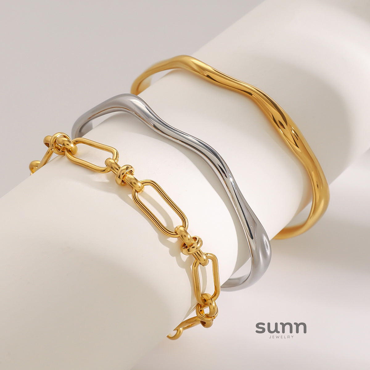 Kristi Sleek Cuff Bracelet [H0KBPT8W]