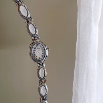 Kristianna Oval Pearl Watch [5R6AIWTE]