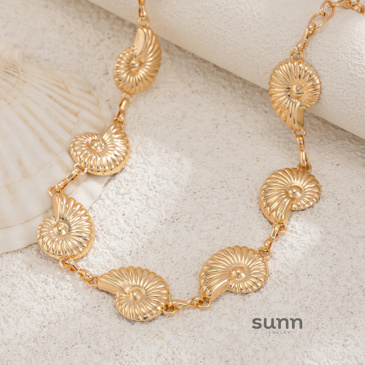 Kristina Delicate Conch Waist Chain