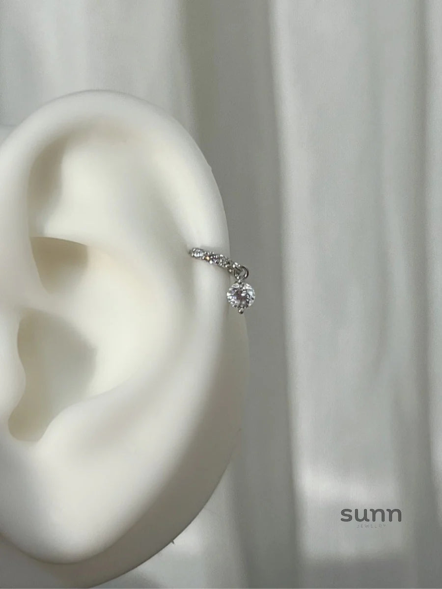 Kween Sparkle Waterdrop Hoops