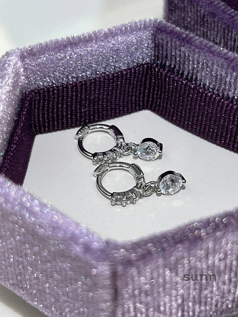 Kween Sparkle Waterdrop Hoops