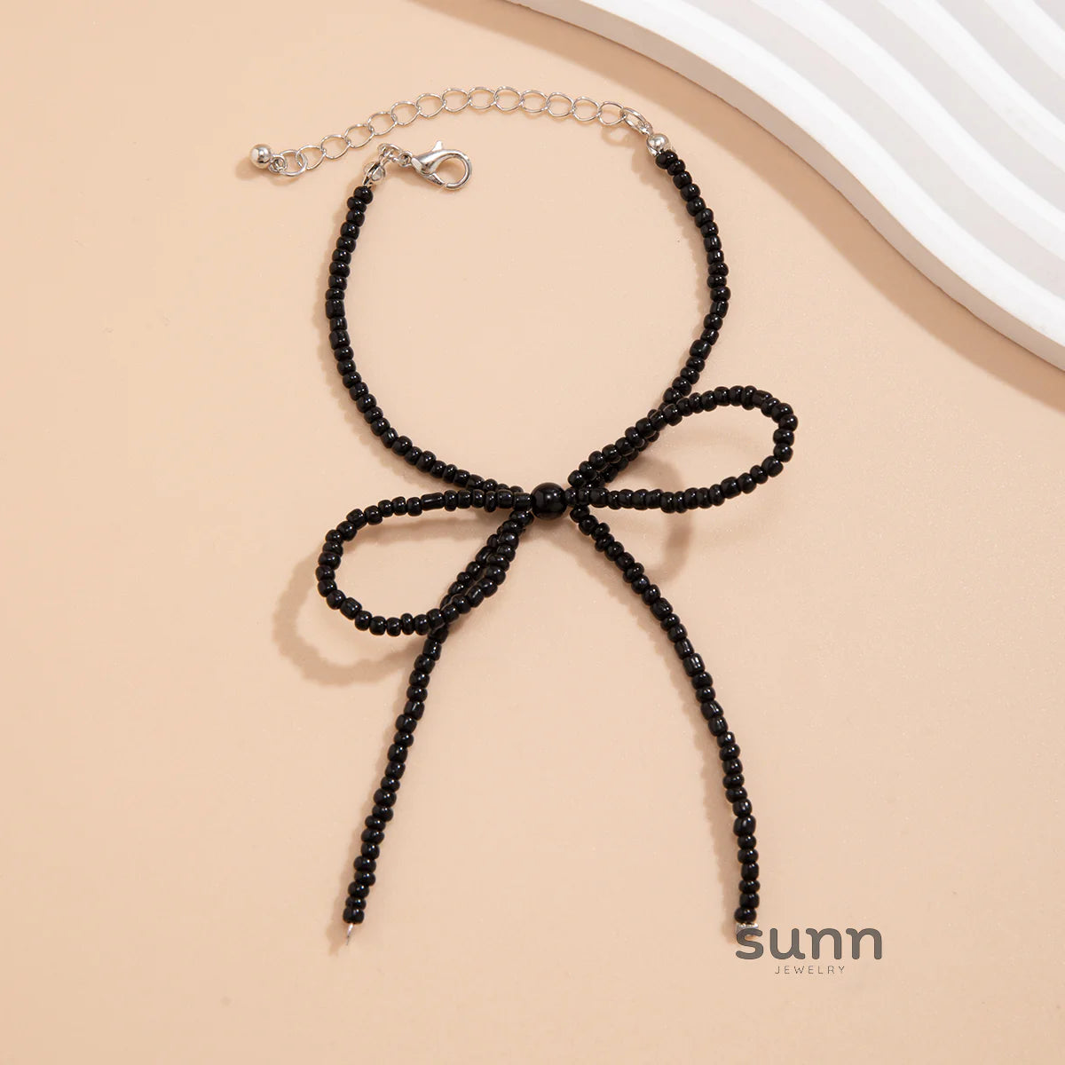 Kyana Pearl Bow Chain