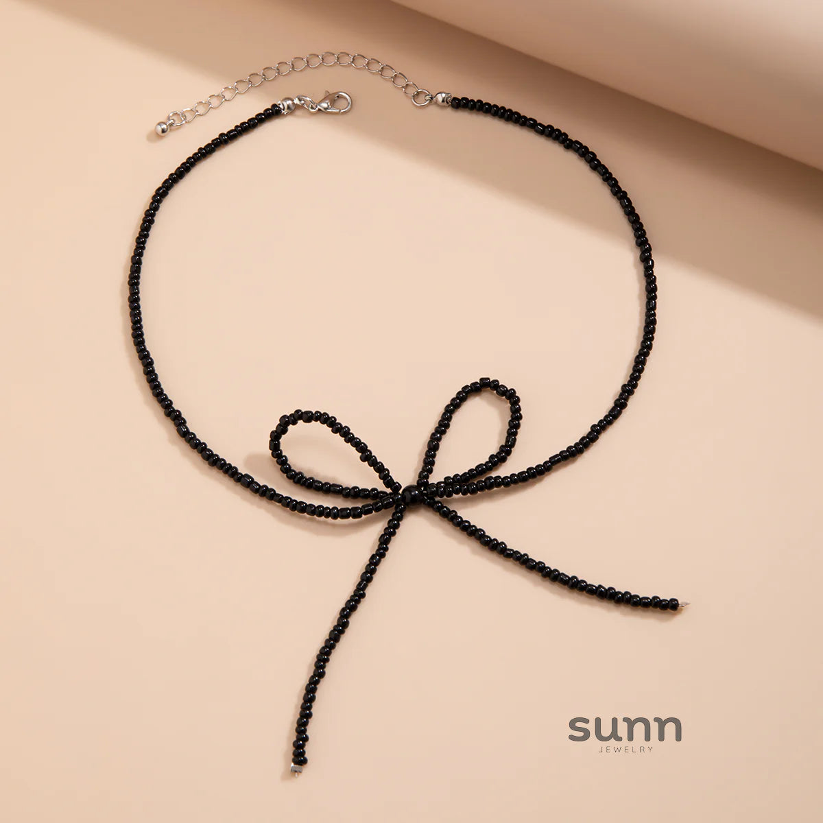 Kyana Pearl Bow Chain