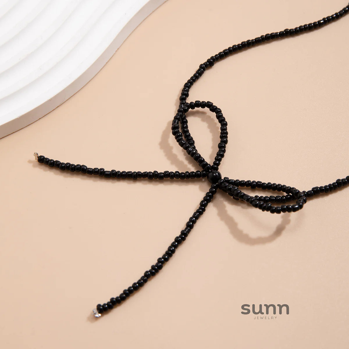 Kyana Pearl Bow Chain