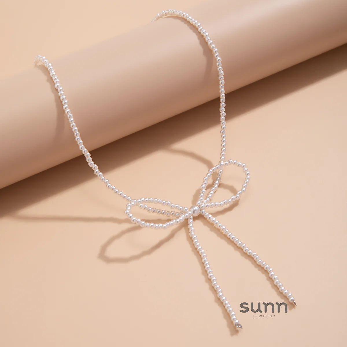 Kyana Pearl Bow Chain