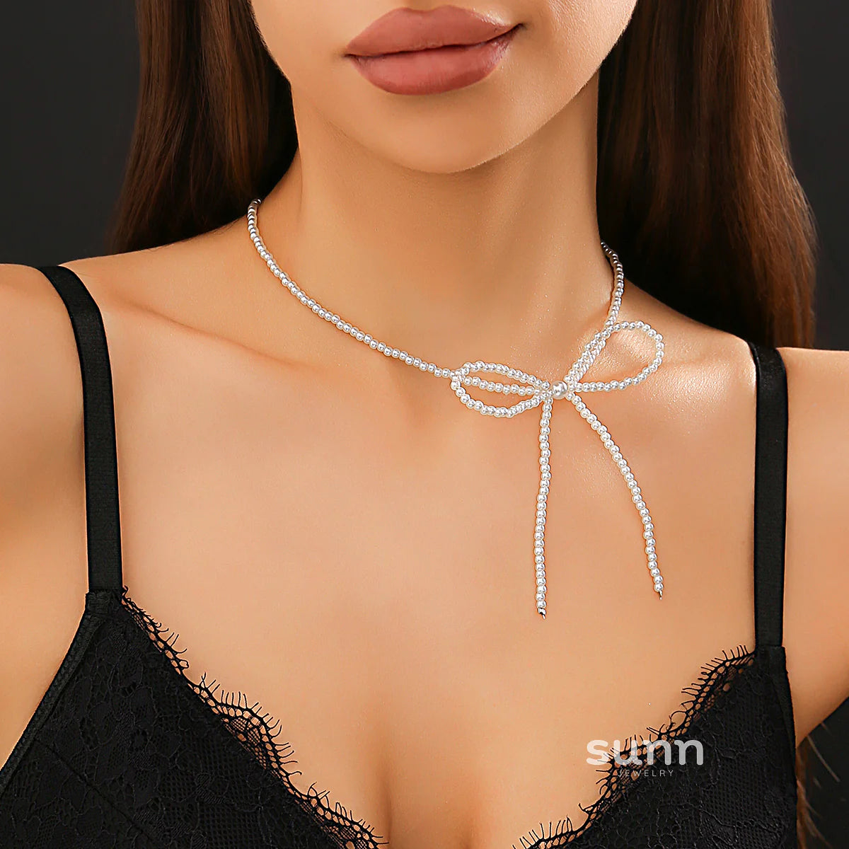 Kyana Pearl Bow Chain