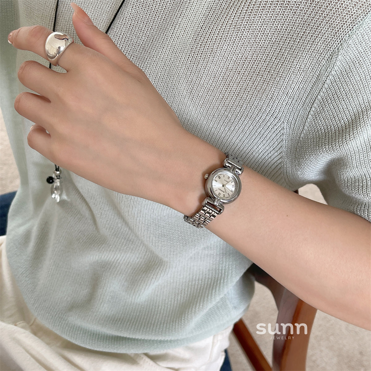 Kyla Vintage Charm Watch [3RG578XL]