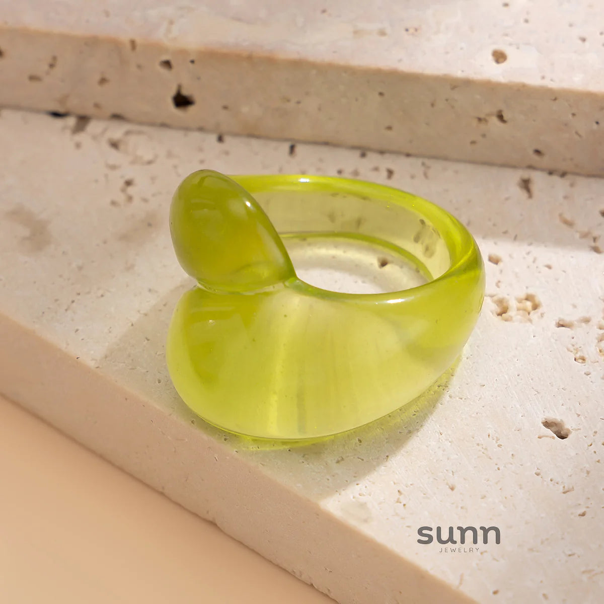 Kyli Candy Waterdrop Ring
