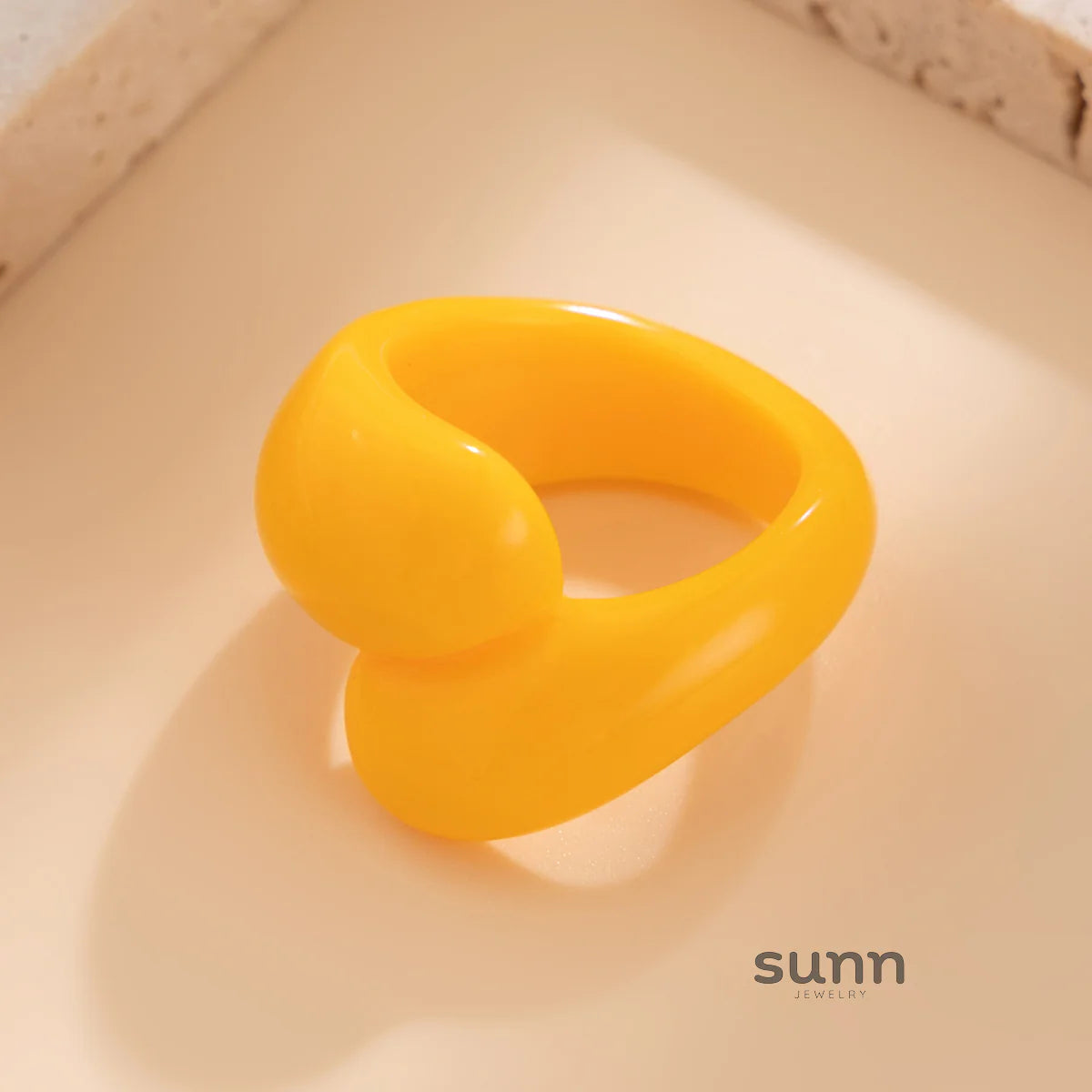 Kyli Candy Waterdrop Ring