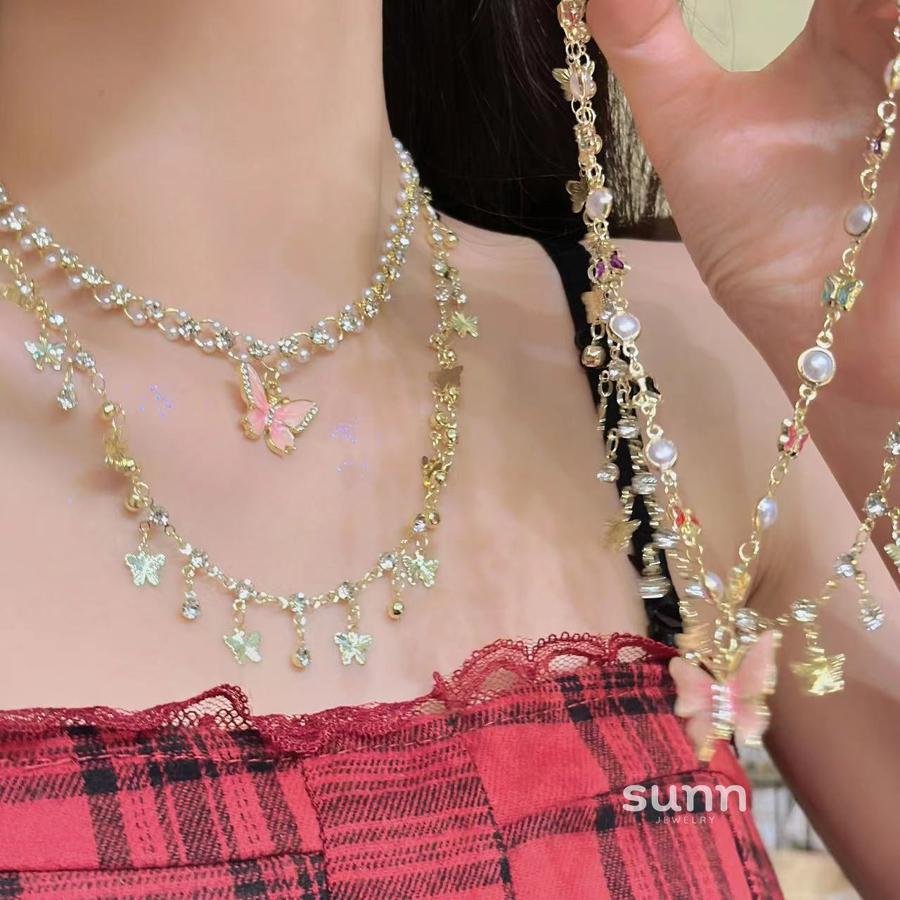 Kyndell Pink Butterfly Layered Necklace [EOXRF1NR]