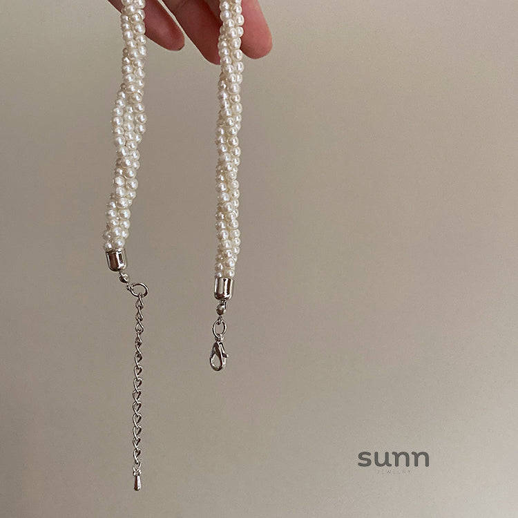 Kynley Delicate Pearl Choker [GVACM5N6]