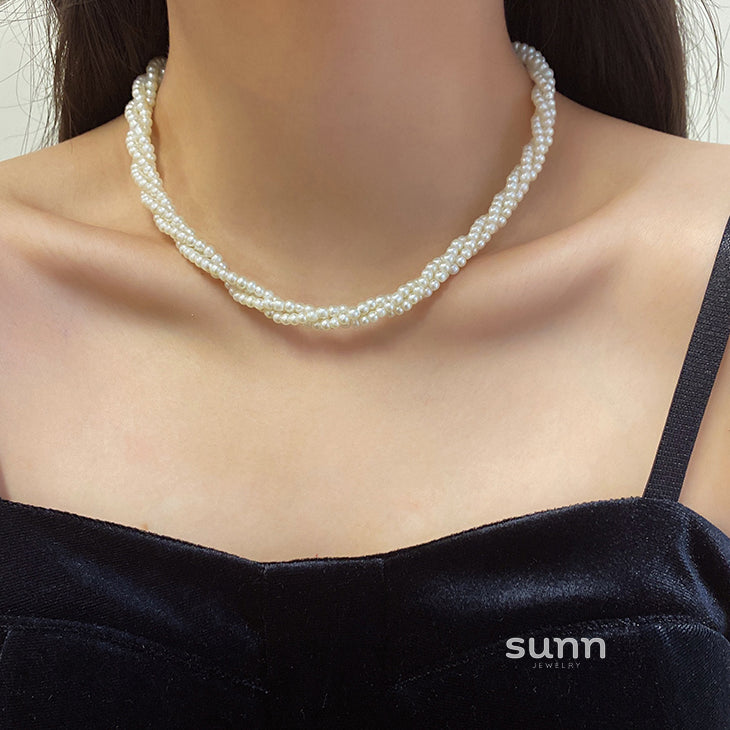 Kynley Delicate Pearl Choker [BR1DYDPV]