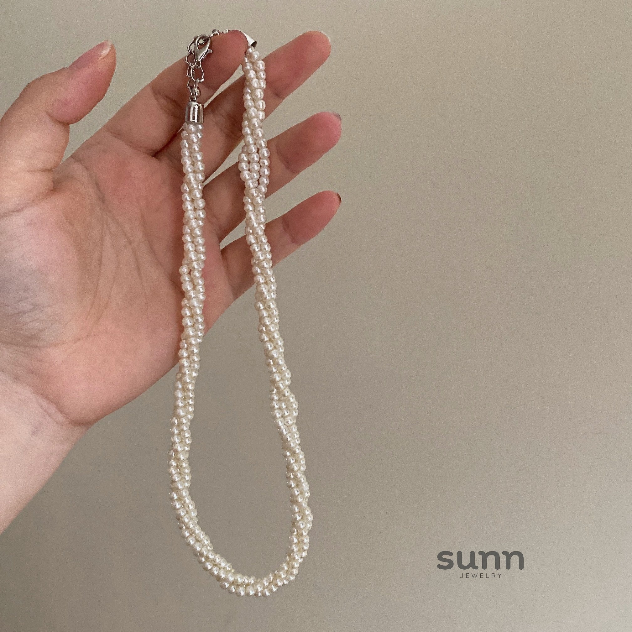 Kynley Delicate Pearl Choker [LWH58BCQ]