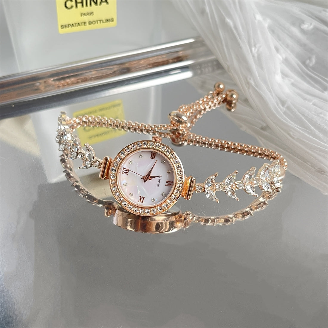 Kynnedi Exquisite Bracelet Watch [4NPDUO4N]